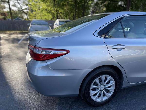 2016 Toyota Camry Hybrid LE 40mpg 1 owner 61000 miles 1 owner - cars for sale in Walpole, MA – photo 9
