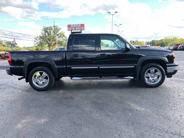 Nice! 2006 Chevy Silverado 1500! 4x4! Crew Cab! Loaded! for sale in Ortonville, OH – photo 6