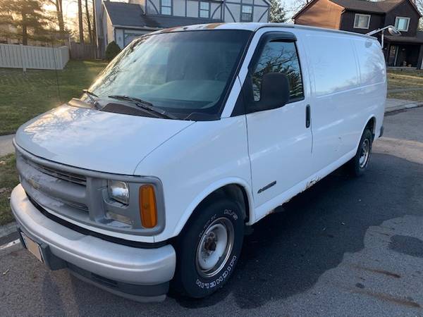 2000 Chevy Express 2500 NR - cars & trucks - by owner - vehicle... for sale in Pickerington, OH – photo 2