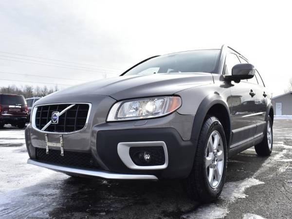 2008 Volvo XC70 Cross Country - cars & trucks - by dealer - vehicle... for sale in Duluth, MN – photo 3