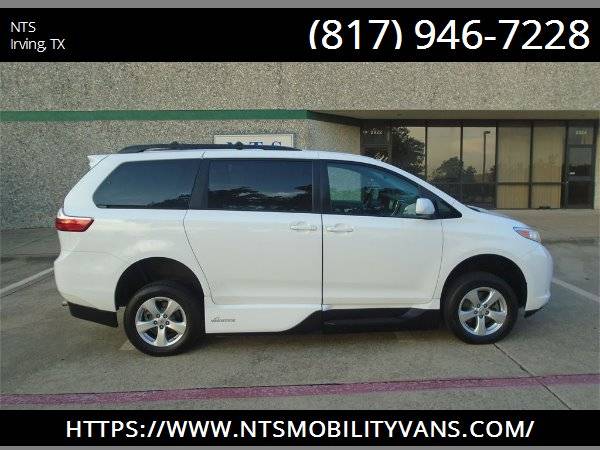 2017 TOYOTA SIENNA MOBILITY HANDICAPPED WHEELCHAIR POWER RAMP VAN for sale in Irving, TN – photo 2