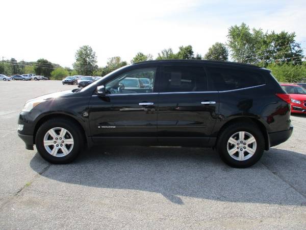 2009 Chevrolet Traverse LT1 FWD for sale in Fort Wayne, IN – photo 5