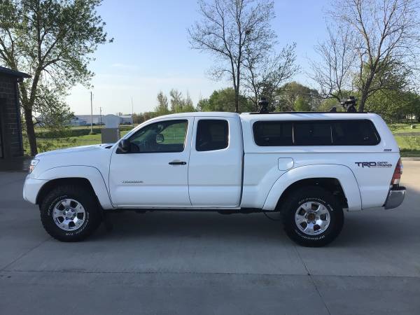White 2013 Toyota Tacoma Access Cab 4x4 Truck - - by for sale in Dallas Center, IA – photo 12