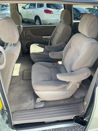 2010 Toyota SIENNA LE - - by dealer - vehicle for sale in Newburgh, IN – photo 7