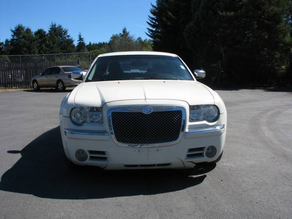 2005 Chrysler 300 4dr Sdn 300C Ltd Avail - - by for sale in Roy, WA – photo 7