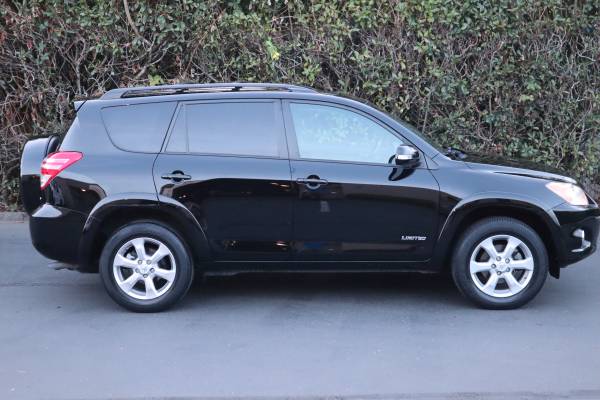 2011 Toyota RAV4 Limited V6 - LEATHER / MOONROOF / ONLY 90K MILES!... for sale in Beaverton, WA – photo 8
