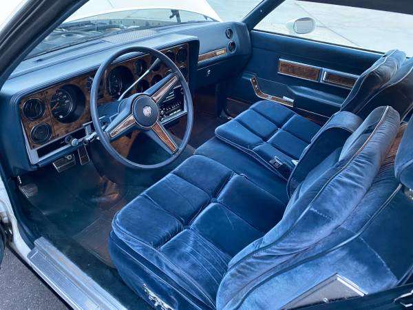 1985 Pontiac Grand prix 1 owner every option moonroof V8 all orig for sale in West Babylon, NY – photo 9