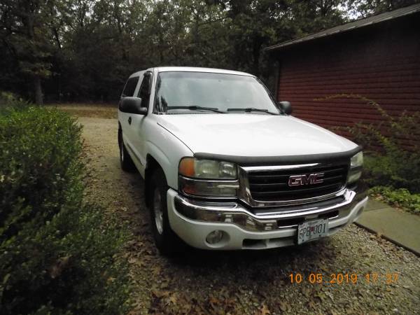2004 GMC Z71 4X4 Pickup Truck, White, with Camper Shell for sale in Pittsburg, MO – photo 5