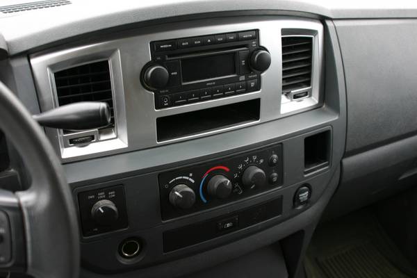 2008 Ram 1500 Quad Cab 4x4 with 5 7 MDS Hemi V8 - - by for sale in Cokato, MN – photo 10