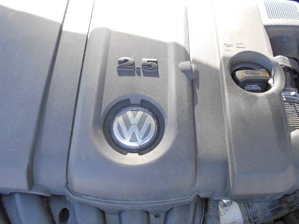 2013 VW Jetta 2.5 SE 69,000 miles - cars & trucks - by dealer -... for sale in Martensdale, IA – photo 14