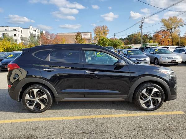 One Owner*2016* *Hyundai* *Tucson*Limited - cars & trucks - by... for sale in Tewksbury, MA – photo 4