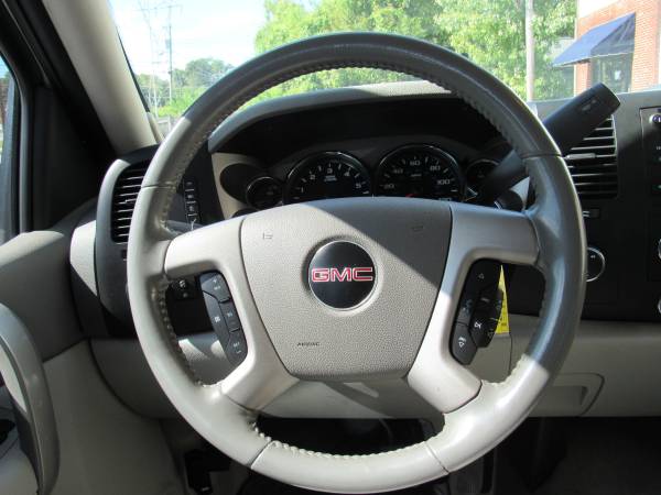 ** 2009 GMC SIERRA PICKUP * 4X4 * CREW CAB * LEATHER SEATS ** for sale in Fort Oglethorpe, TN – photo 13