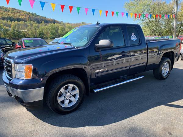 2011 GMC Sierra Ext Cab SLE 4X4 ***93,000 MILES**1-OWNER*** for sale in Owego, NY – photo 3