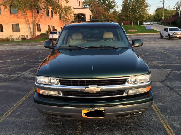 2001 Chevy Suburban 1500 for sale in Green Bay, WI – photo 11
