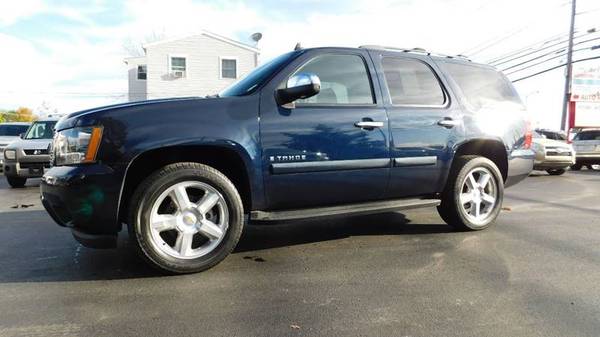 2008 Chevrolet Tahoe LTZ 4x4 4dr SUV w Leather Sunroof NAVIGATION! for sale in Hudson, NY – photo 13
