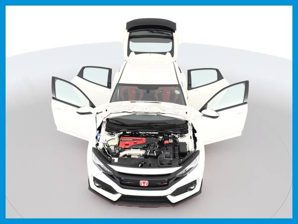 2018 Honda Civic Type R Touring Hatchback Sedan 4D sedan White for sale in Providence, RI – photo 22
