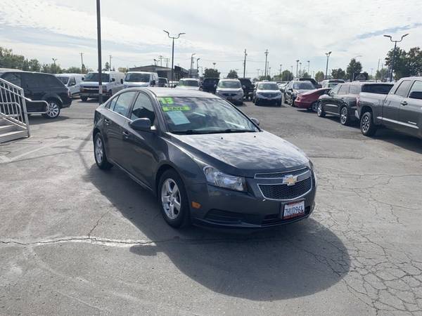 2013 Chevrolet Cruze 1LT***all power****gas saver****drive very... for sale in Sacramento , CA – photo 2