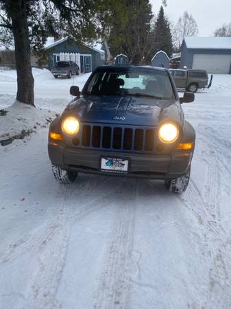 2006 Jeep Liberty (Runs great, Great winter car) - cars & trucks -... for sale in Anchorage, AK – photo 4