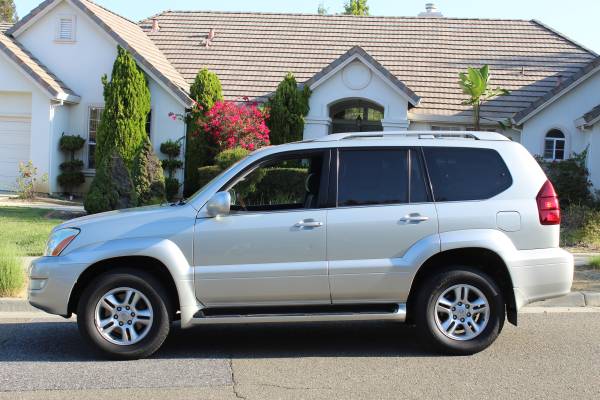 2003 Lexus GX470__4WD__3rd Row Seat__6500 Ibs Tow Capacity__Perfect... for sale in San Jose, CA – photo 2