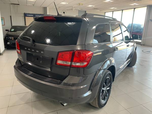 2017 Dodge Journey SE - - by dealer - vehicle for sale in Springfield, IL – photo 7
