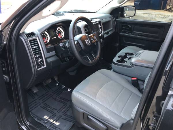 2017 DODGE RAM 1500 CREW CAB 4X4/ V8 HEMI / ONLY 34K MILES /SUPER... for sale in Omaha, NE – photo 14