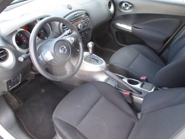 2011 NISSAN JUKE 97K MILES VERY CLEAN 30MPG! - - by for sale in Providence, RI – photo 10