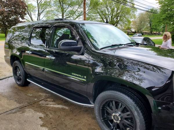 2008 GMG Yukon Denali XL Clean for sale in Tipp City, OH – photo 2