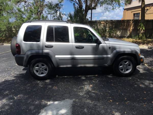2006 JEEP LIBERTY SPORT 4X4 LOADED XTRA CLEAN SUV ONLY 126K MILES!!! for sale in Sarasota, FL – photo 9