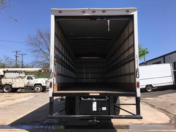 2015 International 4300 26 FT Box Truck LOW MILES 118, 964 MILES for sale in Arlington, TX – photo 10