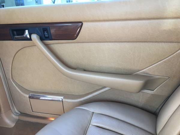 1986 Mercedes Benz 420 SEL for sale in Roslyn, NY – photo 17