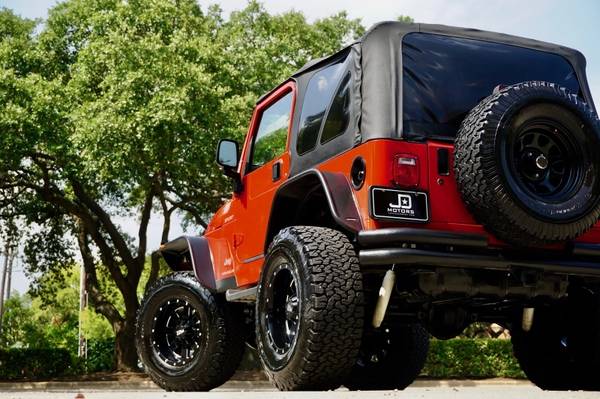 2003 Jeep Wrangler 4dr *(( Custom Lifted * 5 Speed Manual ))* - cars... for sale in Austin, TX – photo 13