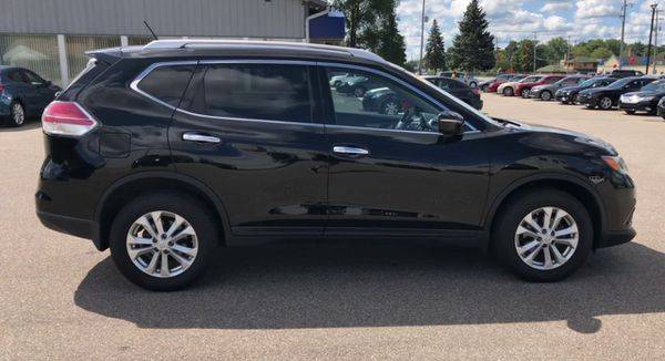 2015 Nissan Rogue SV AWD Call/Text for sale in Grand Rapids, MI – photo 9