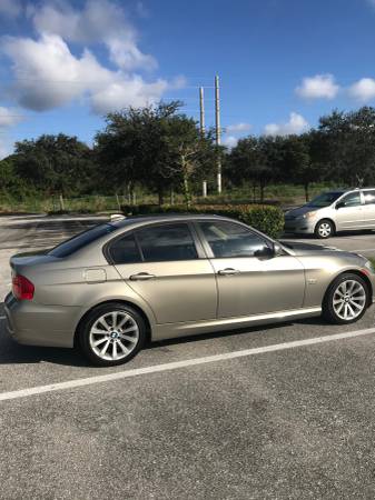 2009 BMW 328xi Sedan - cars & trucks - by owner - vehicle automotive... for sale in Jupiter, FL – photo 4