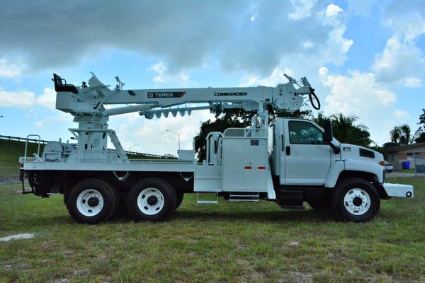2007 GMC C8500 Flat Bed Tandem Axle Terex Telelect Digger Derrick for sale in Other, MS – photo 4