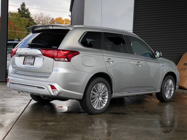 2020 Mitsubishi Outlander PHEV 4x4 4WD Electric GT SUV - cars &... for sale in Milwaukie, WA – photo 6