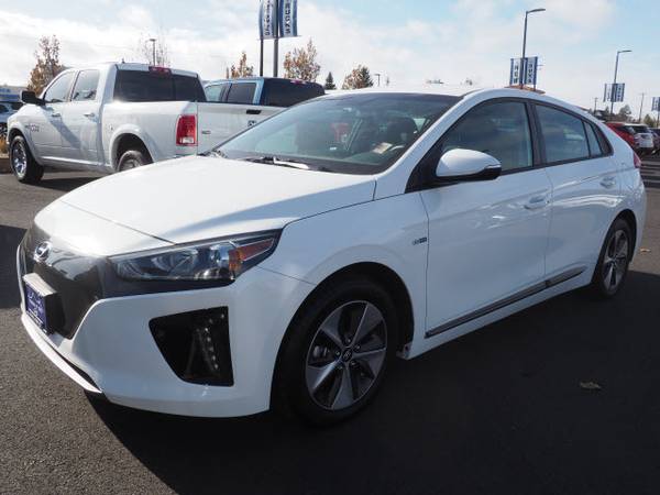 2019 Hyundai Ioniq Electric Base - - by dealer for sale in Bend, OR – photo 8