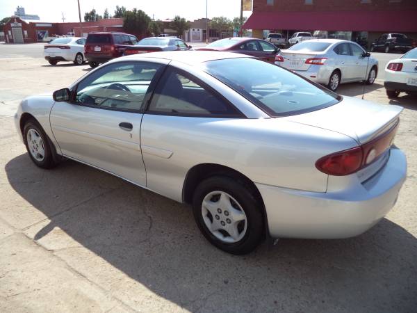 2005 Chevy Cavalier 2 door, cheap! for sale in Coldwater, KS – photo 3