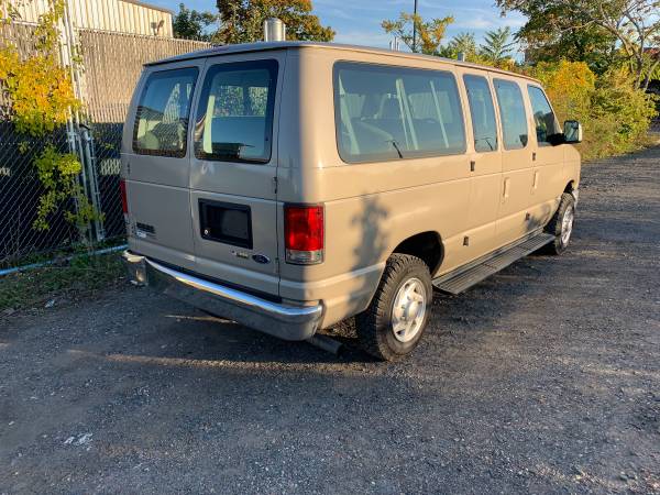 Ford E-350 for sale in Medford, NH – photo 8