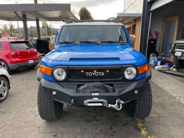 2007 Toyota FJ Cruiser 4WD 4dr Auto - - by dealer for sale in Portland, OR – photo 2