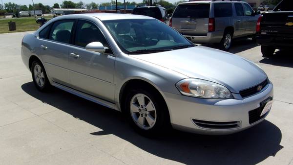 2009 Chevrolet Impala LT 0 Down $129 Month for sale in Mount Pleasant, IA – photo 5