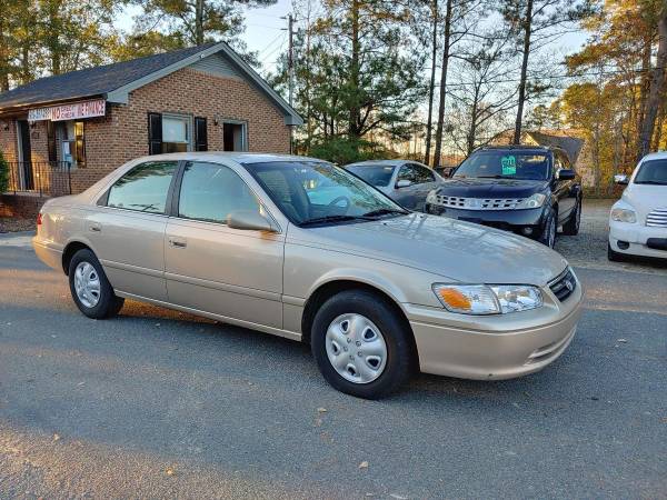 2000 Toyota Camry CE 4dr Sedan - cars & trucks - by dealer - vehicle... for sale in Fuquay-Varina, NC – photo 3