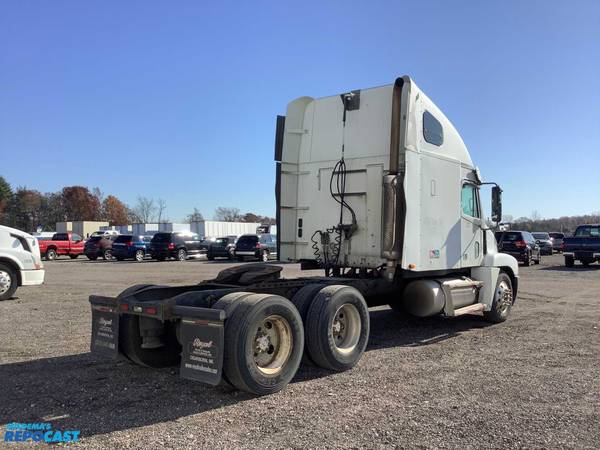 2005 FREIGHTLINER CENTURY CLASS S/T Semi (1208) - cars & trucks - by... for sale in Ortonville, MI – photo 2