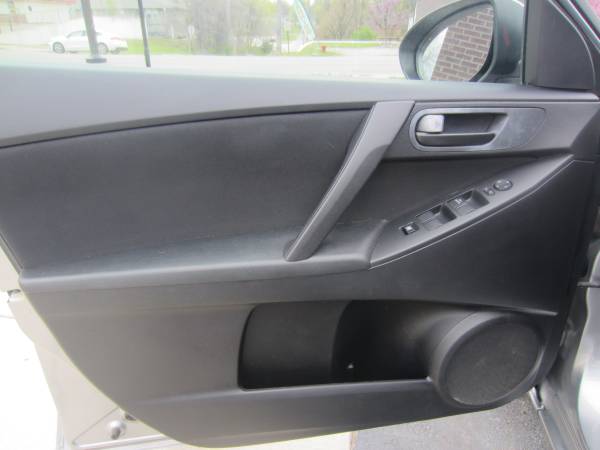 Gas Saving 2010 Mazda 3i, 5 Speed 4cyl, One Owner! for sale in Louisburg KS.,, MO – photo 21