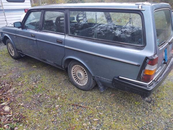Volvo 240 GL Wagon 1986 low miles - cars & trucks - by owner -... for sale in Mount Vernon, WA – photo 3