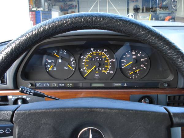 1985 Mercedes Benz 300SD - cars & trucks - by owner - vehicle... for sale in Newbury Park, CA – photo 14