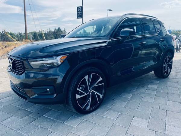 2019 Volvo XC40 AWD All Wheel Drive Certified R-Design SUV - cars &... for sale in Bend, OR – photo 3