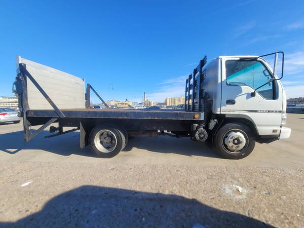 2006 Isuzu NQR Diesel 12 Feet Flatbed Liftgate Auto Low Miles Truck for sale in Brooklyn, NY – photo 6