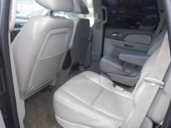 2011 Chevrolet Tahoe LTZ - - by dealer - vehicle for sale in Des Moines, IA – photo 6