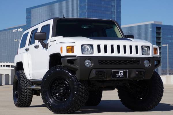 2006 HUMMER H3 Lifted Mods Custom Interior STUNNING - cars & for sale in Austin, TX – photo 2
