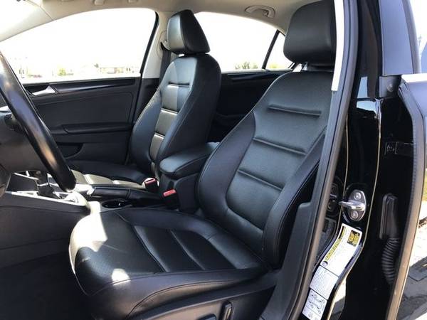 2017 Volkswagen Jetta 1.8T SEL Premium Sedan 4D for sale in Albany, CA – photo 10